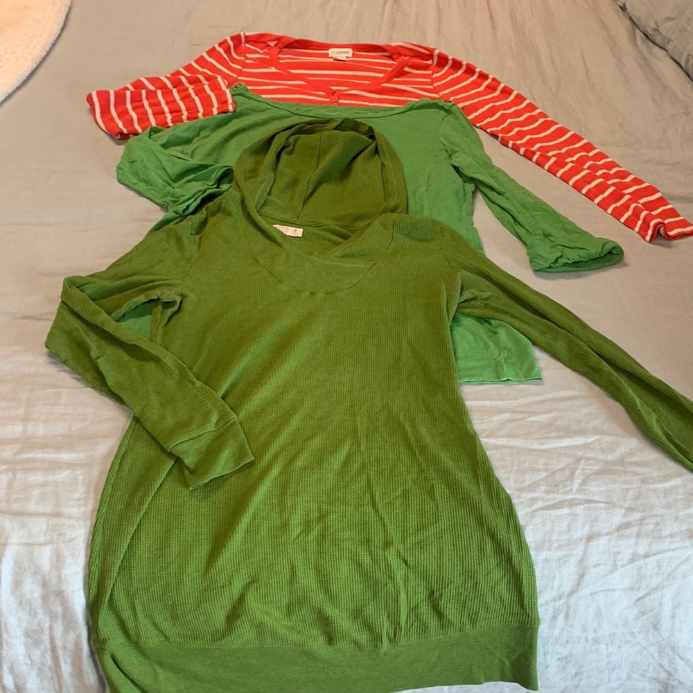 Bundle of 3 maternity long sleeve shirts